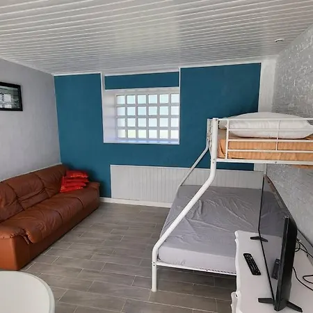 Holiday home Charmante Maison Au Calme